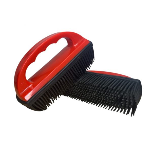 Mafra - Brosse antistatique pour poils d'animaux