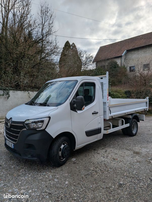 758fc72abb2e5f59bca364b291d3519d7733c8e9